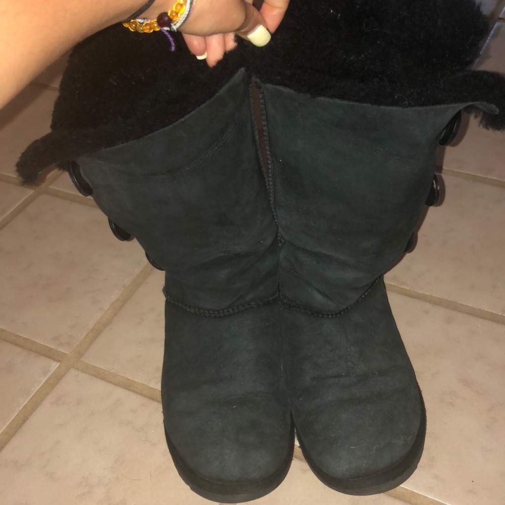 Black, classic tall UGG boots